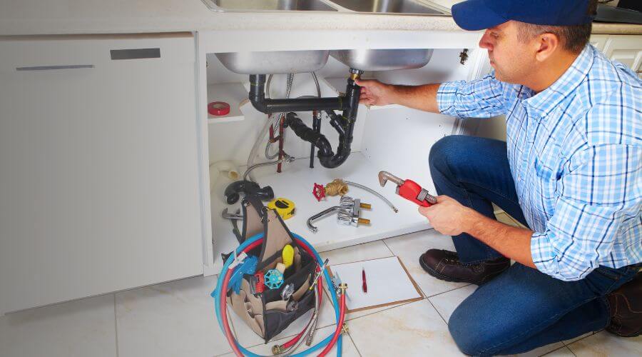 Expert burst pipe repair services in Blanchard, MI